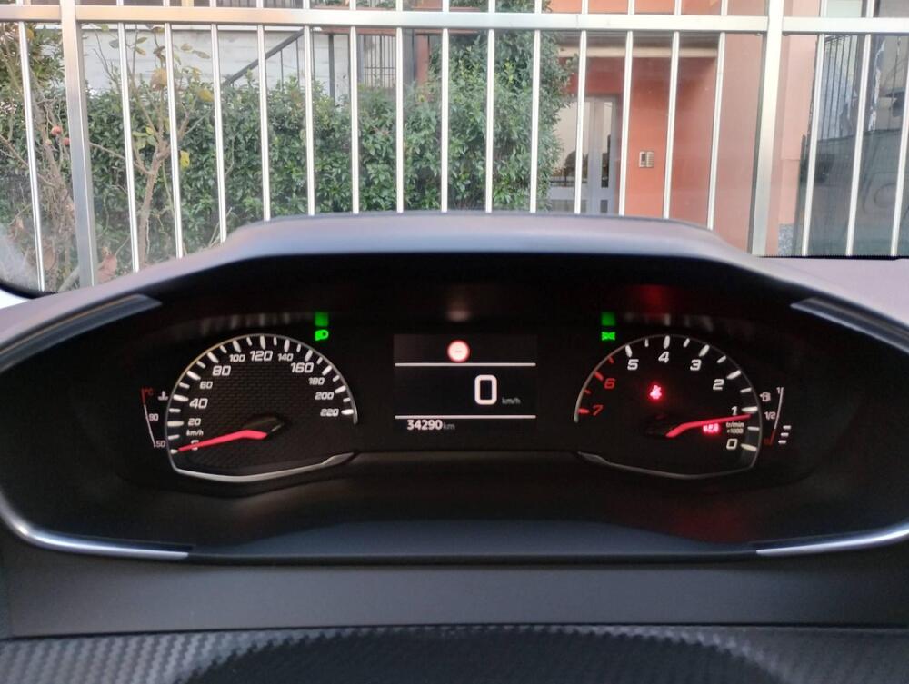 Peugeot 208 usata a Pavia (7)