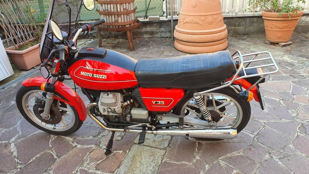Moto Guzzi V35 (2)