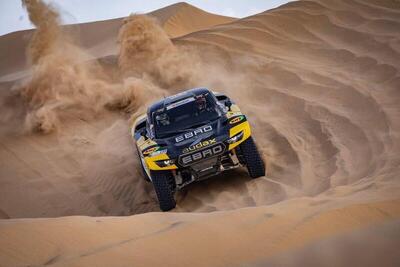 Rally-Raid. Marocco, Finale. Colpi di scena. Vincono Schareina e Loeb, trionfano Sanders e Moraes [V