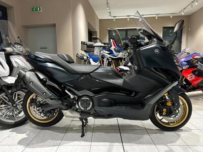 Yamaha T-Max 560 Tech Max (2022 - 24) usata
