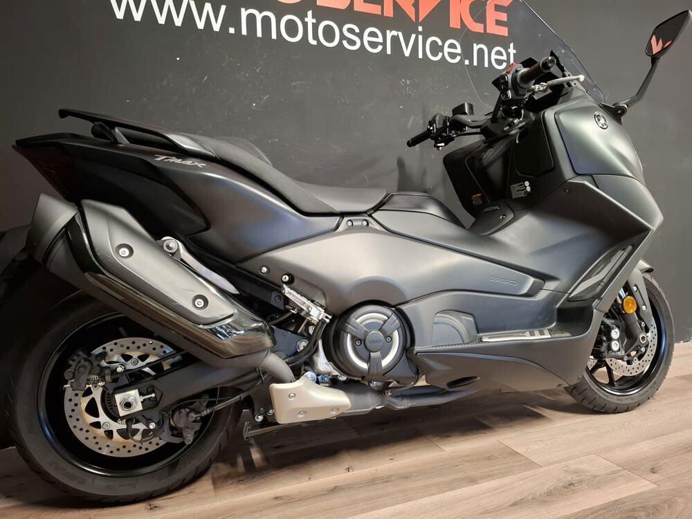 Yamaha T-Max 560 (2025 - 26) (5)
