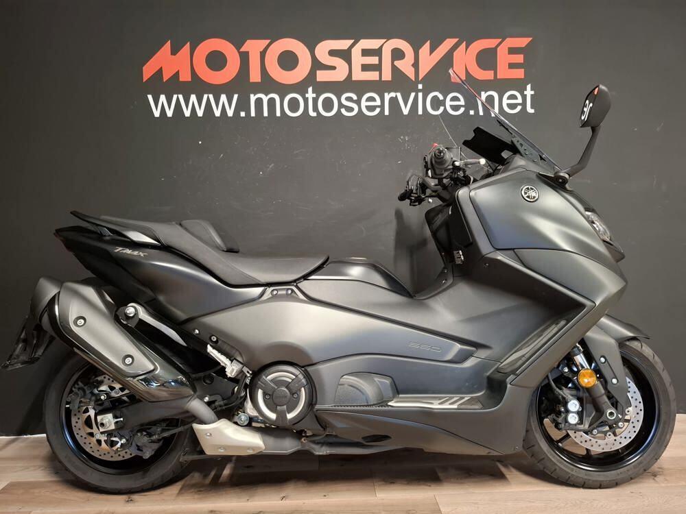 Yamaha T-Max 560 (2025 - 26) (4)