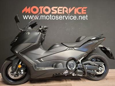 Yamaha T-Max 560 (2025 - 26) usata