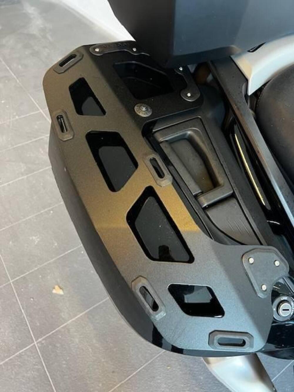 Bmw K 1600 GT (2022 - 26) (5)