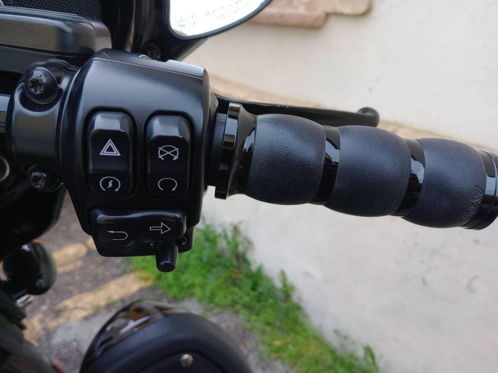 Harley-Davidson 114 Street Glide Special (2019 - 20) - FLHXS (12)