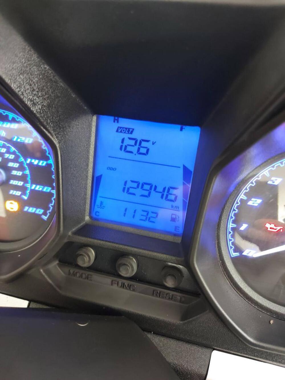 Kymco Downtown 350i TCS (2020) (4)