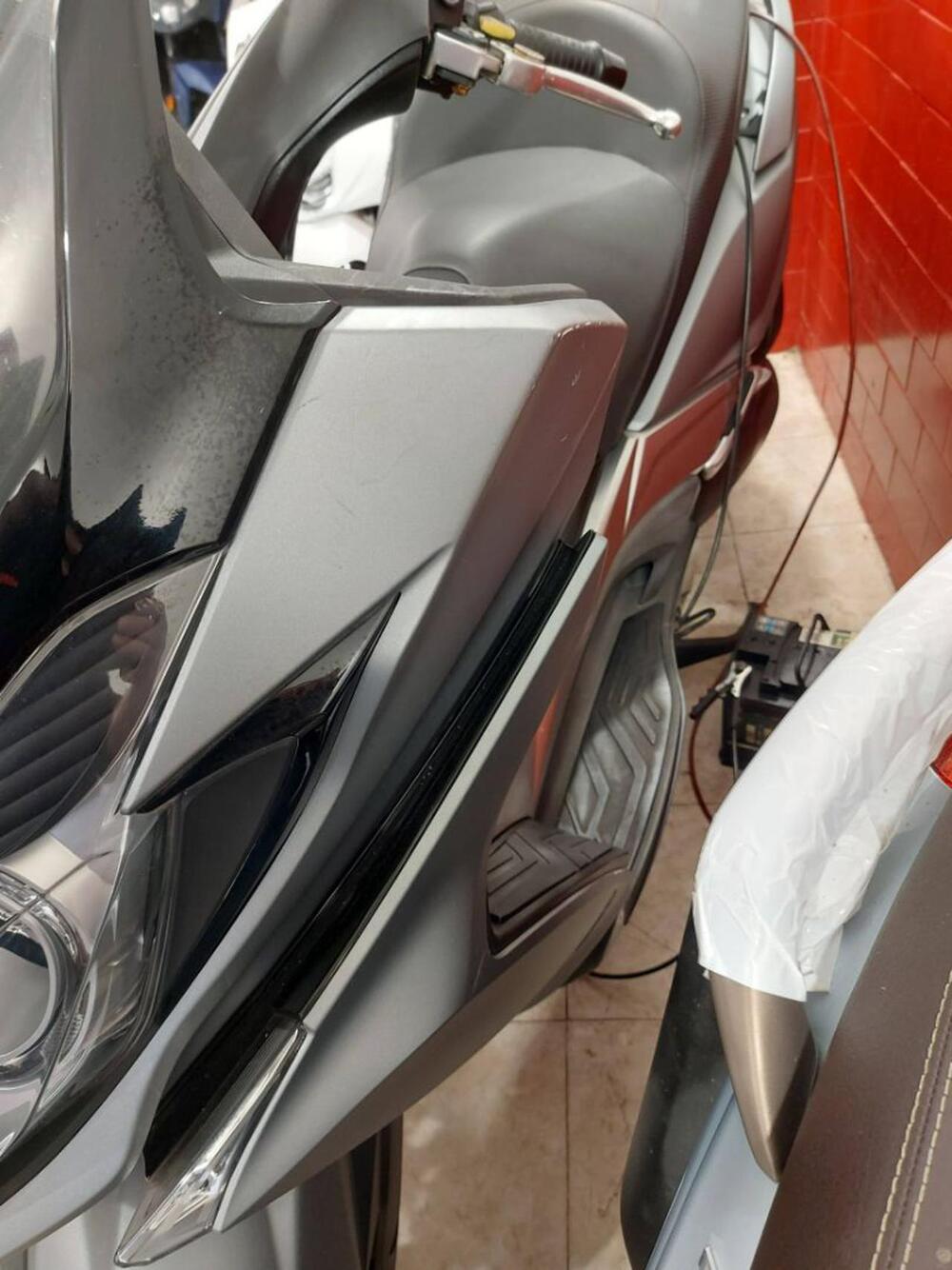 Kymco Downtown 350i TCS (2020) (5)