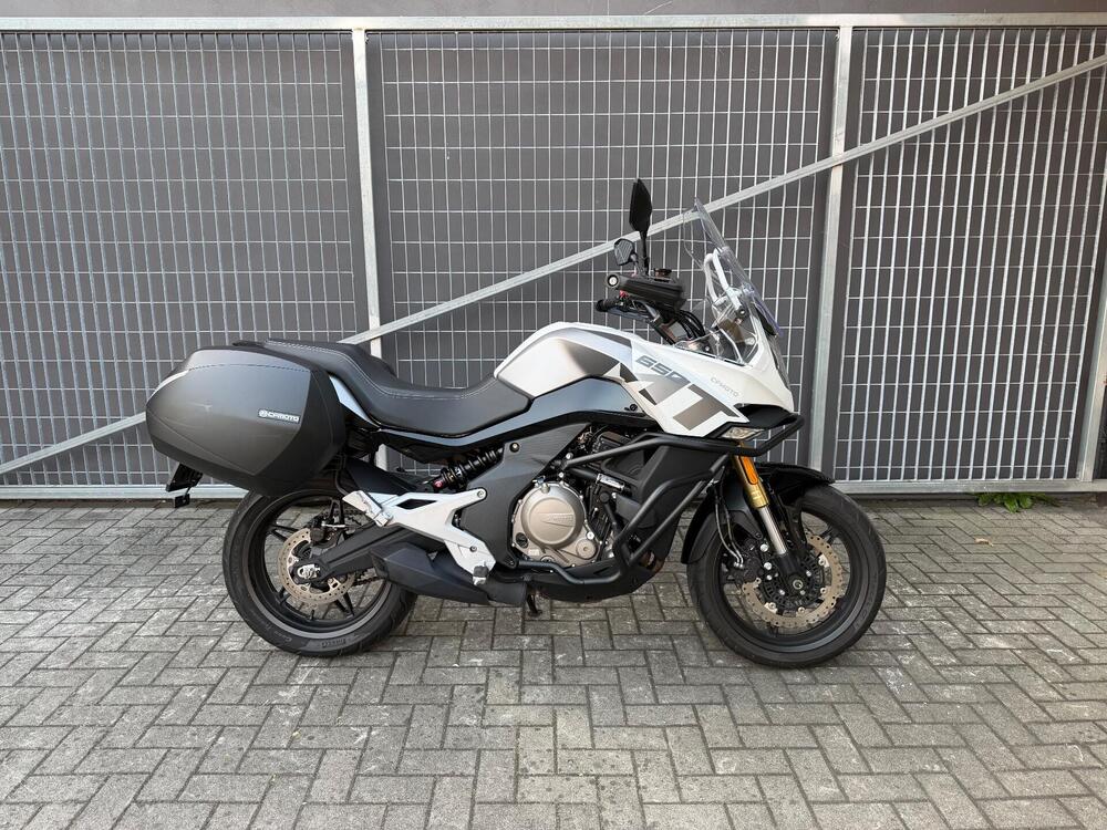 CFMOTO 650MT (2021 - 24)