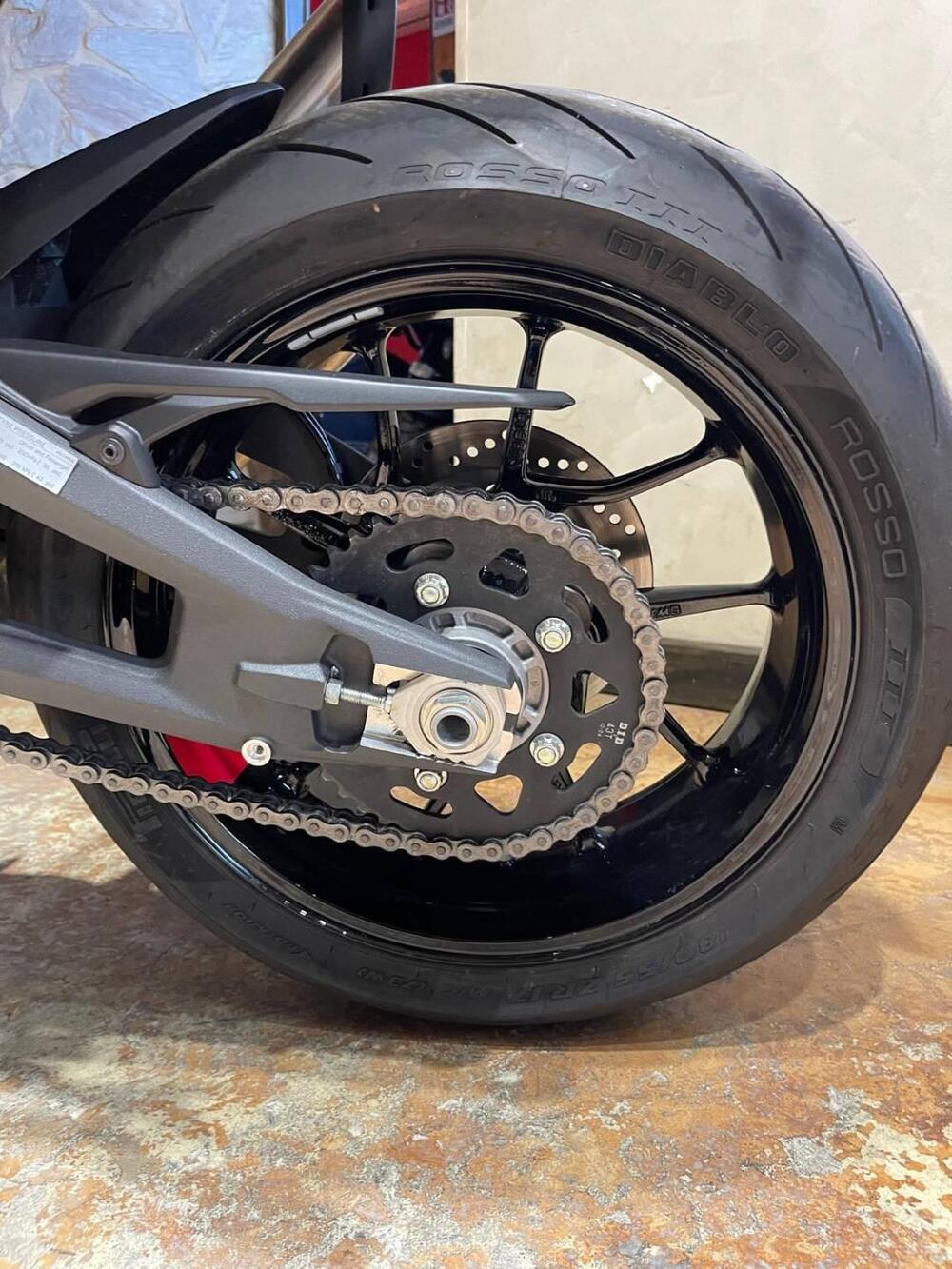 Ducati Monster 937 (2021 - 25) (13)