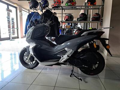 TNT XCO 125 (2025) nuova