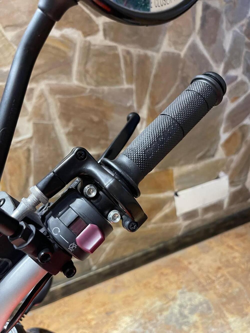 Ducati Scrambler 400 Sixty 2 (2016 - 21) (11)