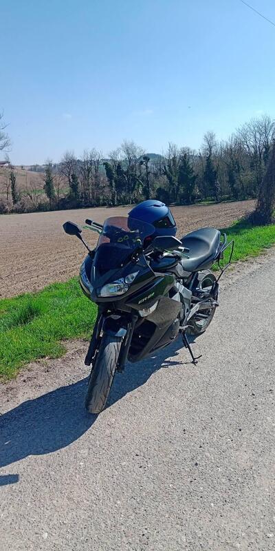 Kawasaki ER-6F (2009 - 11) usata