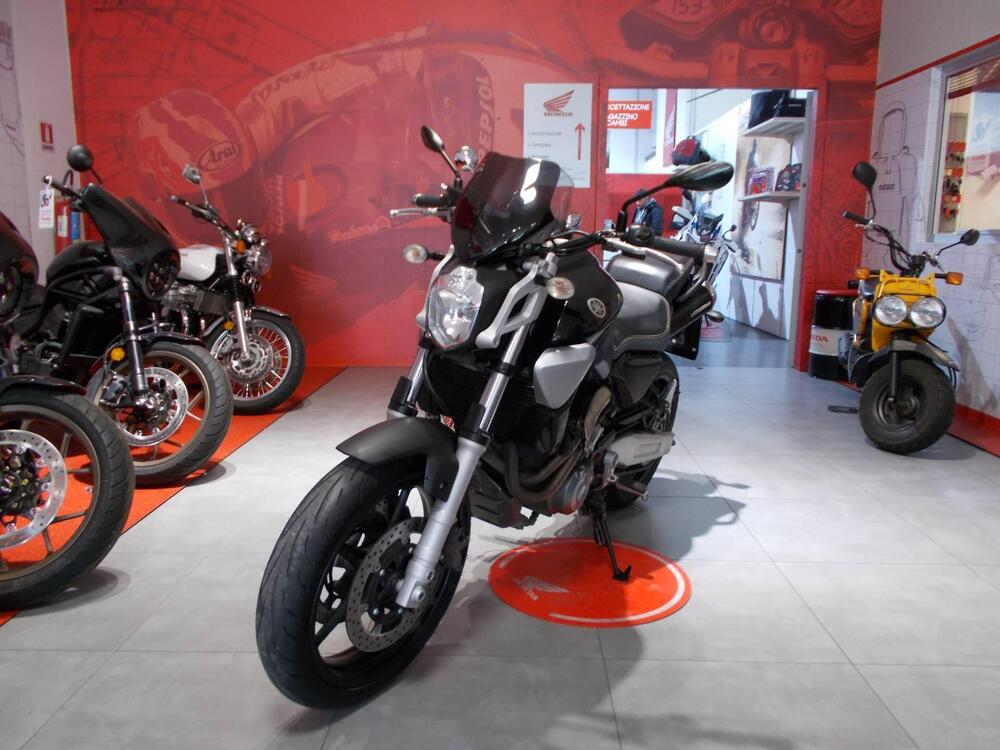 Yamaha MT-03 (2006 - 14) (2)