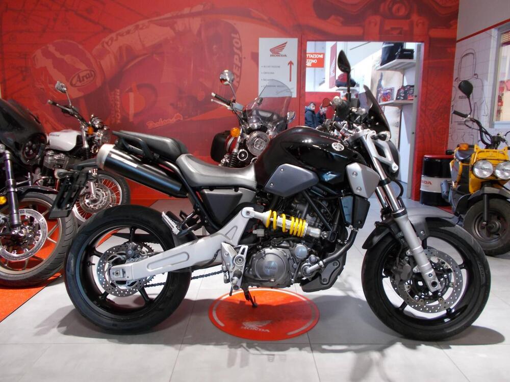 Yamaha MT-03 (2006 - 14) (8)