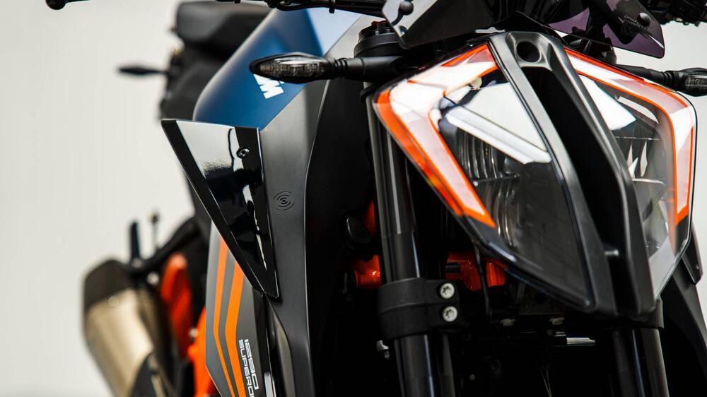 KTM 1290 Super Duke R (2022 - 23) (19)