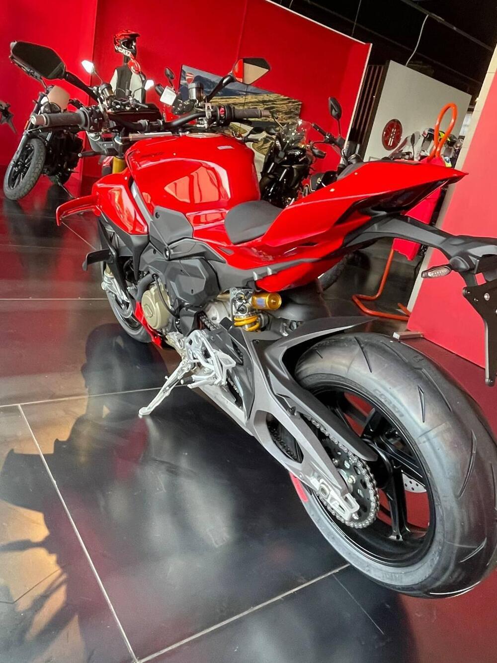 Ducati Streetfighter V4 S (2025 - 26) (5)