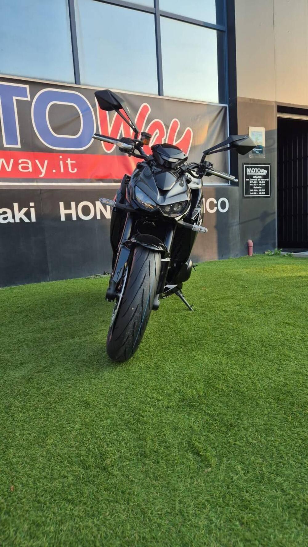 Kawasaki Z 1100 (2026) (5)