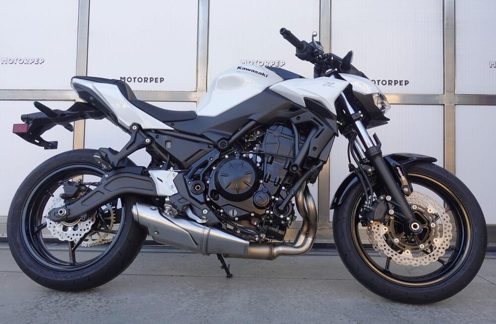 Kawasaki Z 650 (2025 - 26) (3)