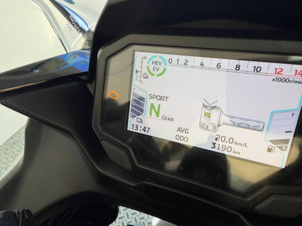 Kawasaki Ninja 7 Hybrid (2024 - 25) (3)