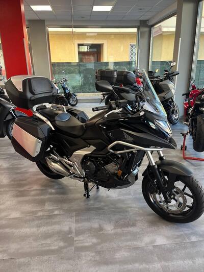 Honda NC 750 X Travel (2021 - 24) usata