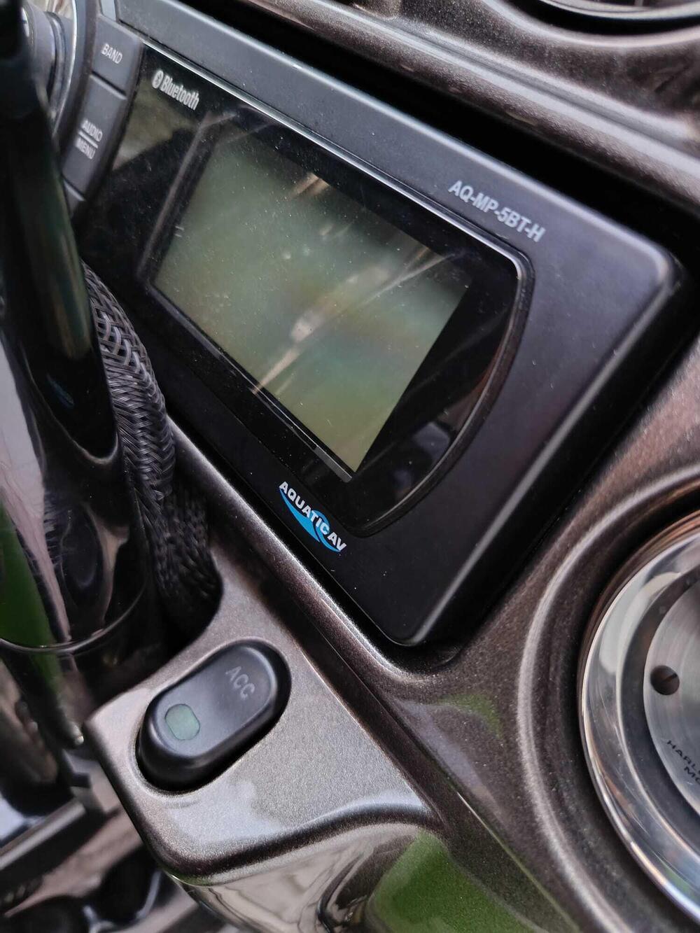 Harley-Davidson 1584 Street Glide (2008 - 10) - FLHX (3)