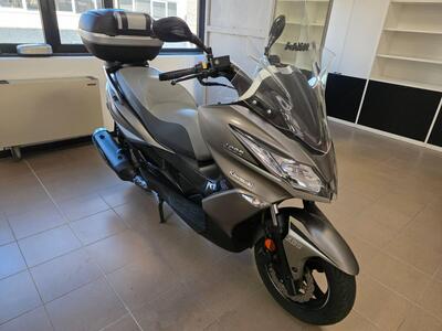 Kawasaki J 300 (2017 - 21) usata