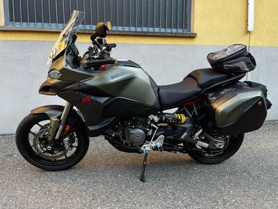 Ducati Multistrada V2 S (2025) usata