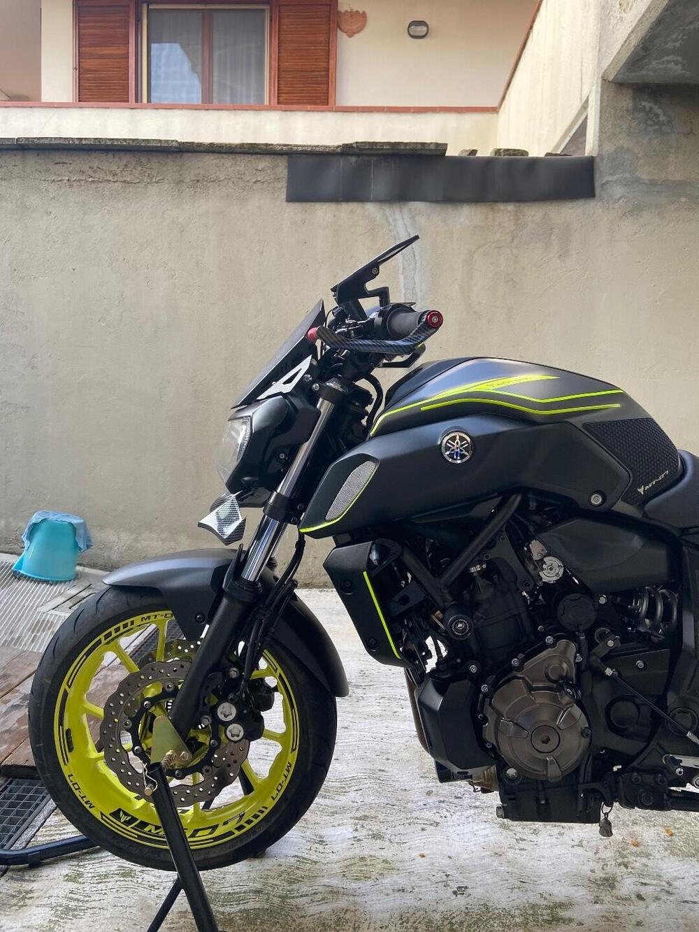 Yamaha MT-07 (2018 - 20) (4)