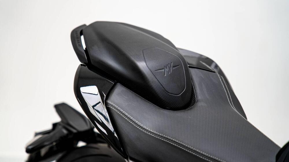 MV Agusta Brutale 800 RR (2021 - 25) (10)