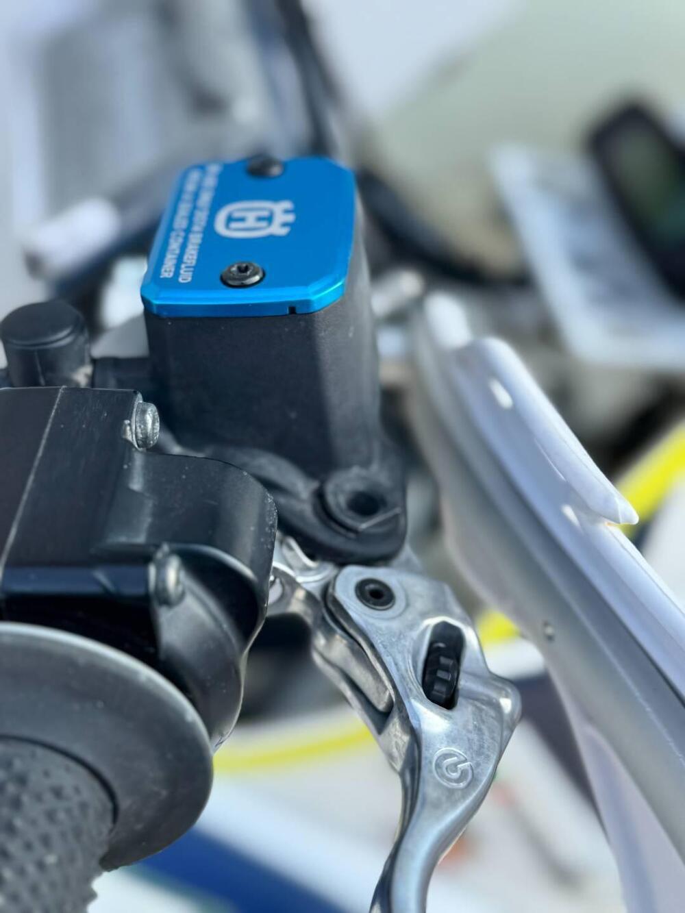 Husqvarna 701 Enduro (2017 - 19) (9)