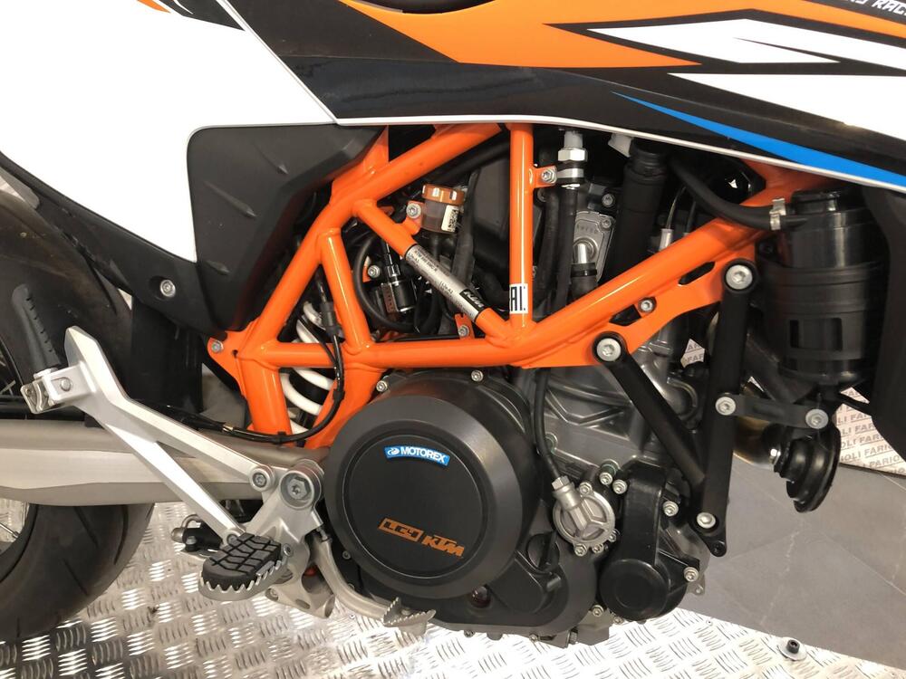 KTM 690 SMC R (2019 - 20) (10)