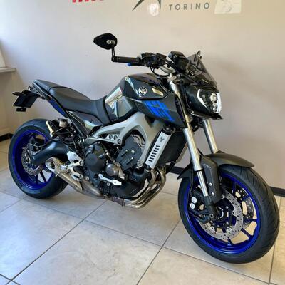 Yamaha MT-09 ABS (2013 - 15) usata