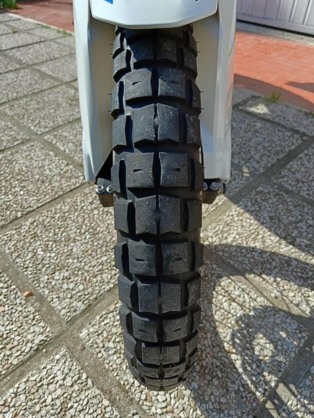 Honda Africa Twin CRF 1000L (2016 - 17) (14)