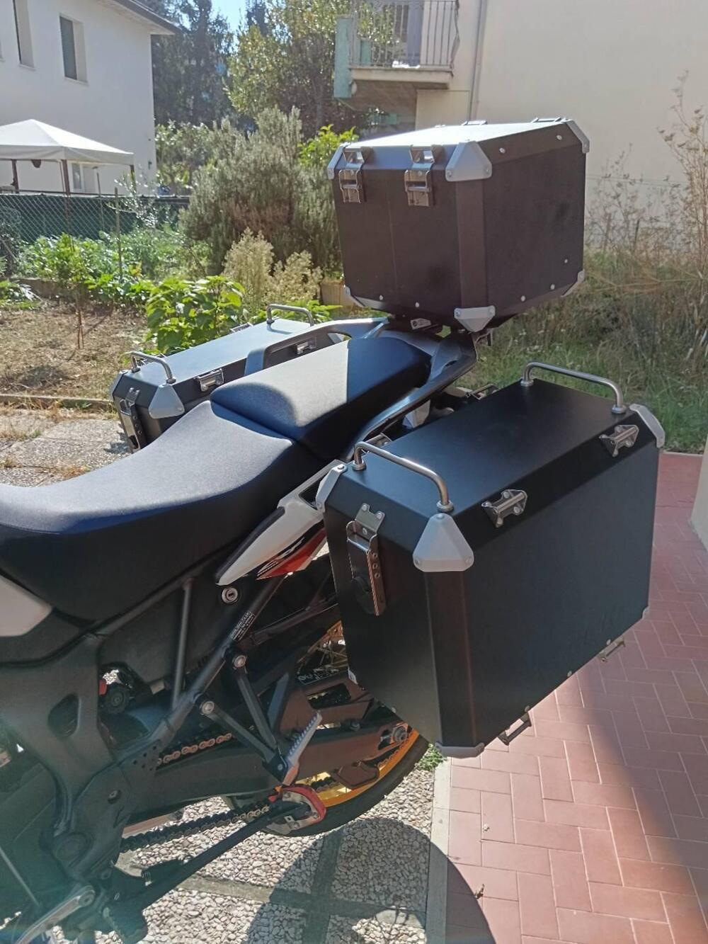 Honda Africa Twin CRF 1000L (2016 - 17) (8)