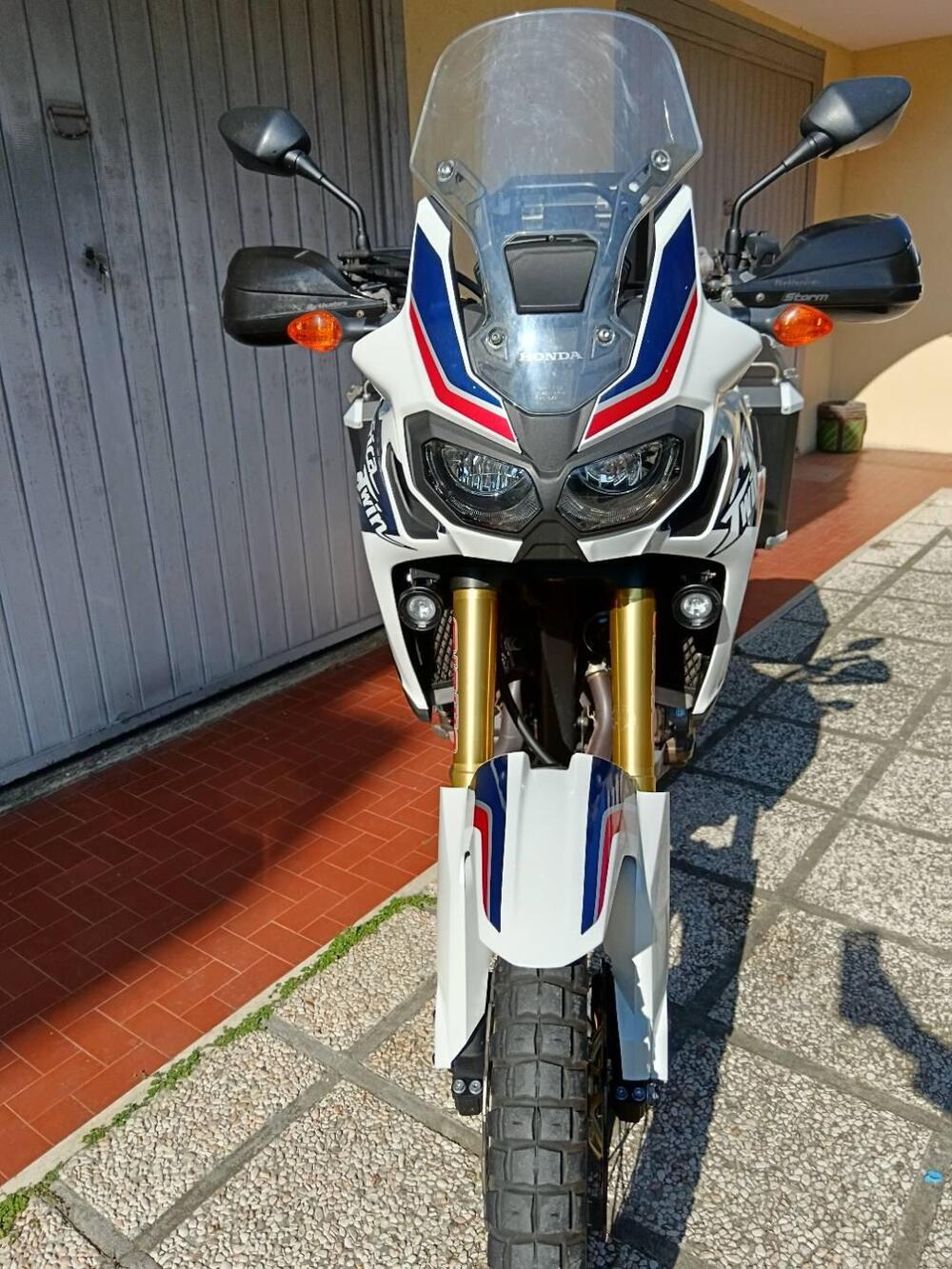 Honda Africa Twin CRF 1000L (2016 - 17) (3)
