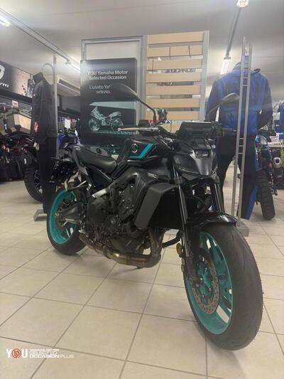 Yamaha MT-09 Y-AMT (2024 - 25) usata