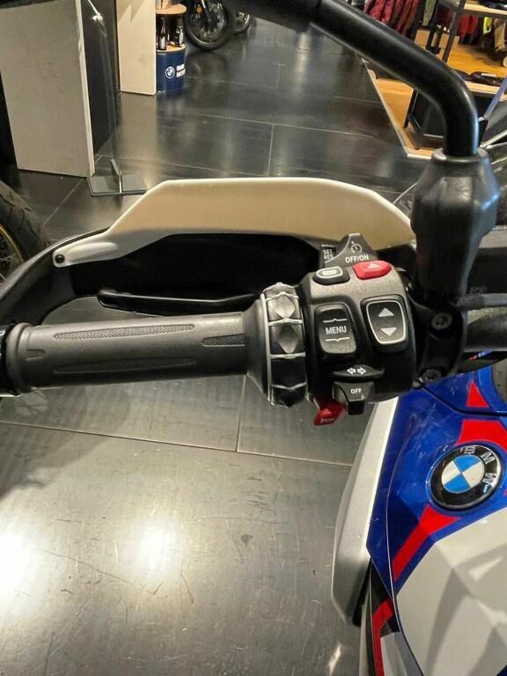 Bmw R 1300 GS (2023 - 26) (9)