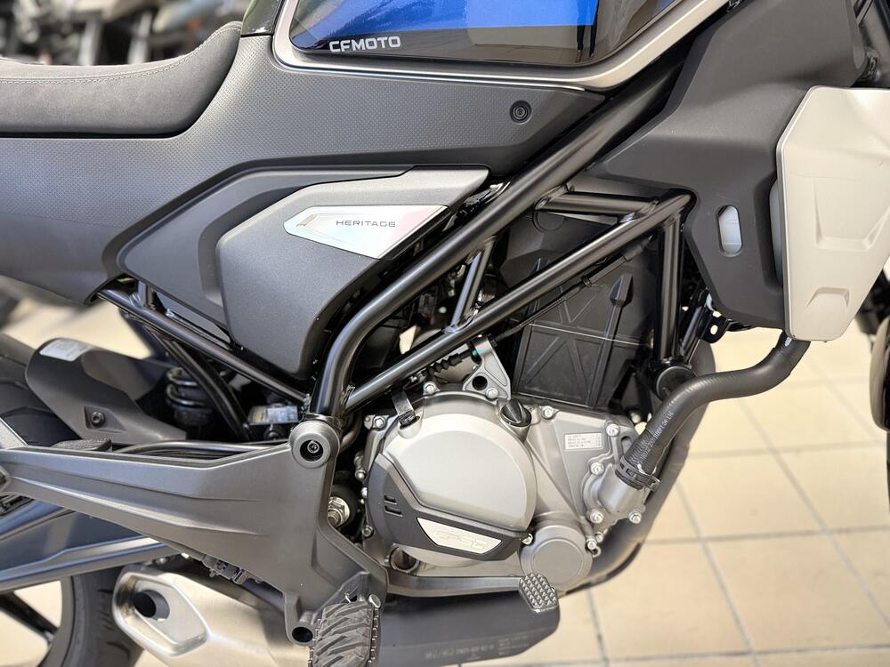 CFMOTO 300CL-X Heritage (2023 - 26) (9)