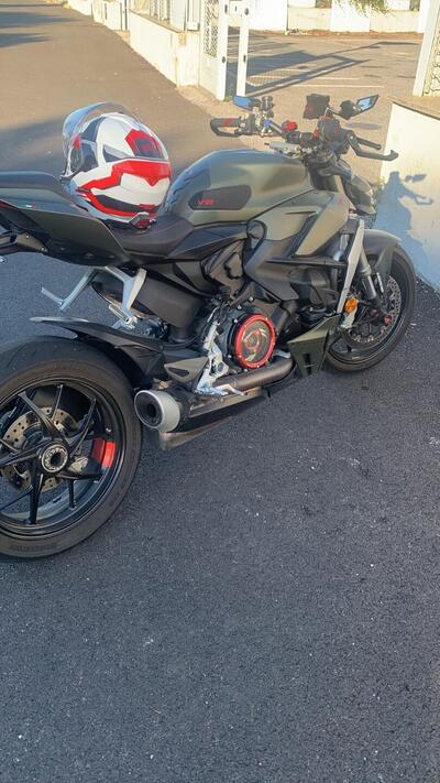 Ducati Streetfighter V2 (2022 - 24) usata