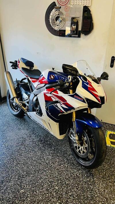 Honda CBR 1000 RR-R Fireblade SP 30th Anniversary (2022 - 23) usata