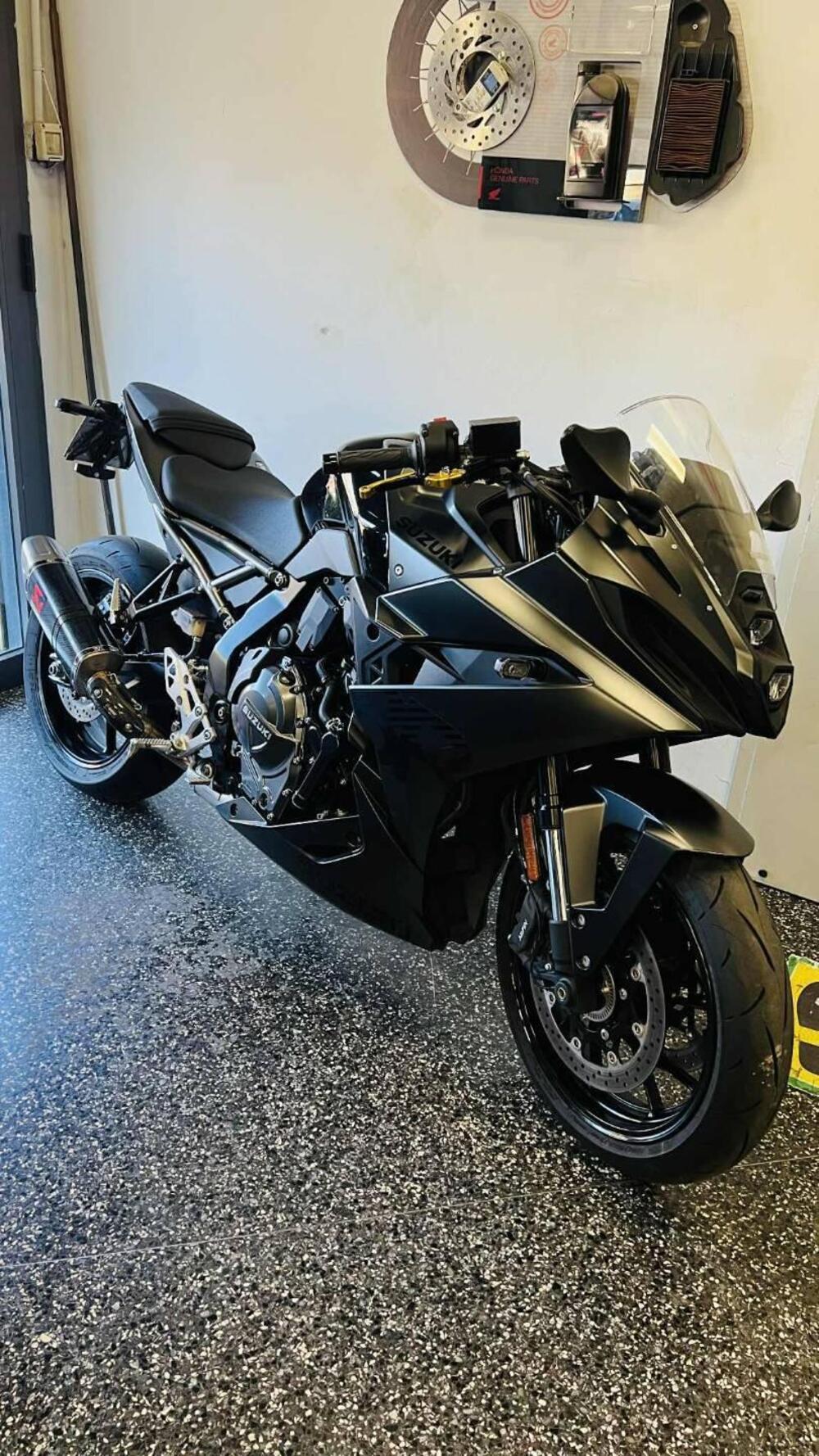 Suzuki GSX-8R (2024 - 26)