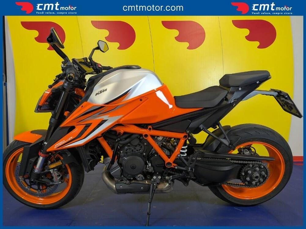 KTM 1290 Super Duke R (2022 - 23) (3)