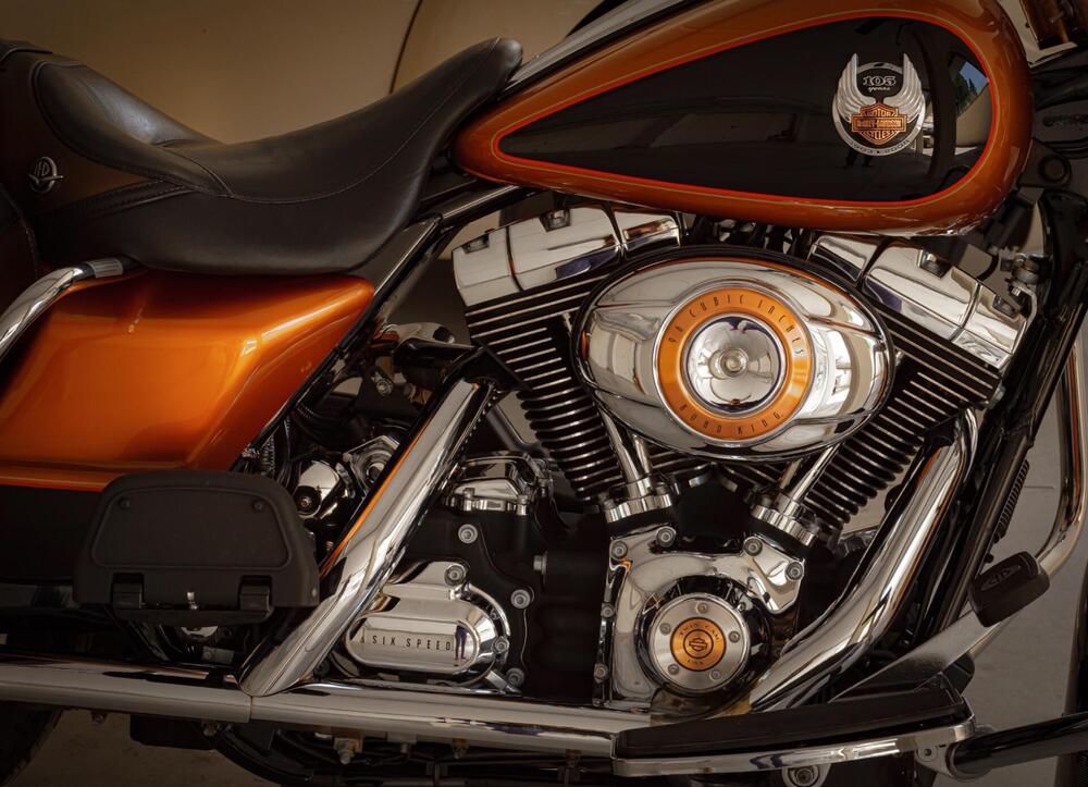 Harley-Davidson 1584 Road King Classic (2007 - 10) - FLHRC (4)