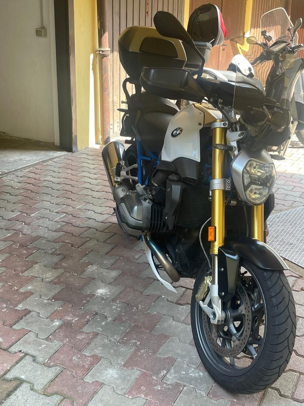 Bmw R 1200 R (2017 - 18) (3)