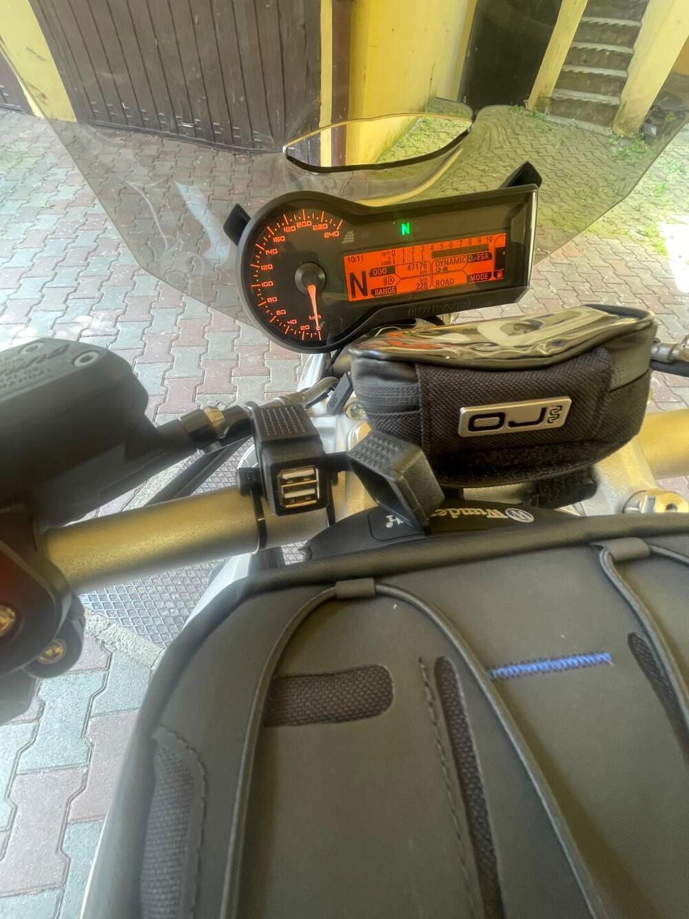 Bmw R 1200 R (2017 - 18) (10)