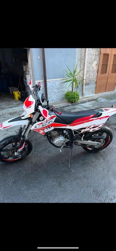 Betamotor RR 125 4T Motard LC (2018 - 20) usata