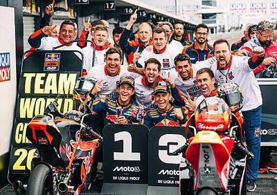 MotoGP 2025. GP dell'Australia. Moto3: José Antonio Rueda fa 10 (e lode)! Completano il podio Joel Kelso e Alvaro Carpe