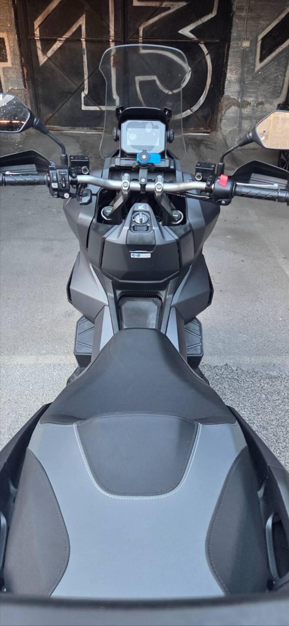 Honda ADV 350 (2022 - 24) (4)