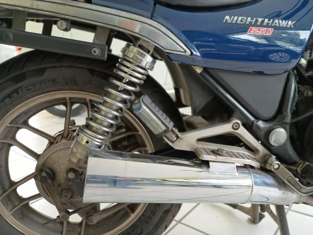 Honda Nighthawk 650 (11)