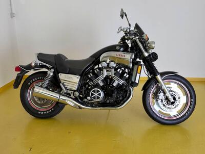 Yamaha V-Max 1200 usata